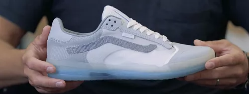 Screenshot from EVDNT Ultimatewaffle video